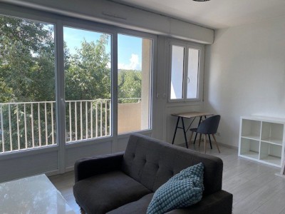 APPARTEMENT T1 A LOUER - LYON 7EME ARRONDISSEMENT - 27.77 m2 - 765€ charges comprises par mois