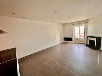 APPARTEMENT T2 A LOUER - LYON 7EME ARRONDISSEMENT - 39.53 m2 - 703€ charges comprises par mois