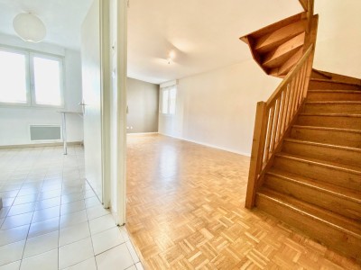 APPARTEMENT T3 A VENDRE - VILLEURBANNE - 70 m2 - 255�000�&euro;