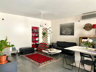 MAISON 3 pièces A LOUER - VILLEURBANNE - 87.54 m2 - 975 &euro; charges comprises par mois