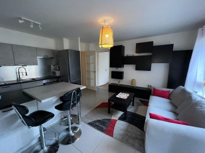 APPARTEMENT T2 A LOUER - LYON 6EME ARRONDISSEMENT - 47.67 m2 - 1 126 &euro; charges comprises par mois