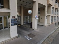 GARAGE A LOUER - LYON 9EME ARRONDISSEMENT - 105 &euro; charges comprises par mois