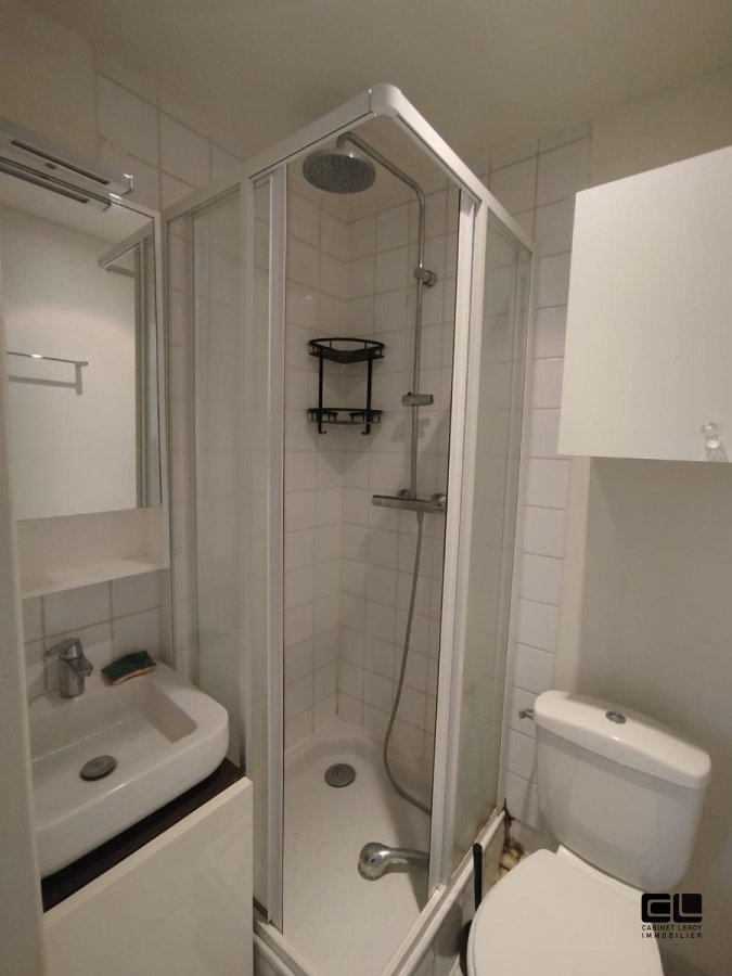 APPARTEMENT T1 A LOUER - LYON 3EME ARRONDISSEMENT - 24.14 m2 - 676,95�&euro; charges comprises par mois