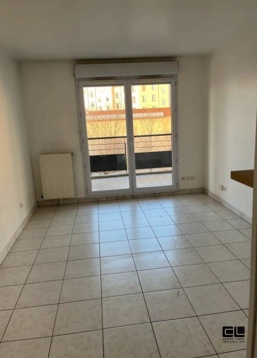 APPARTEMENT T1 A LOUER - LYON 7EME ARRONDISSEMENT - 34 m2 - 817�&euro; charges comprises par mois