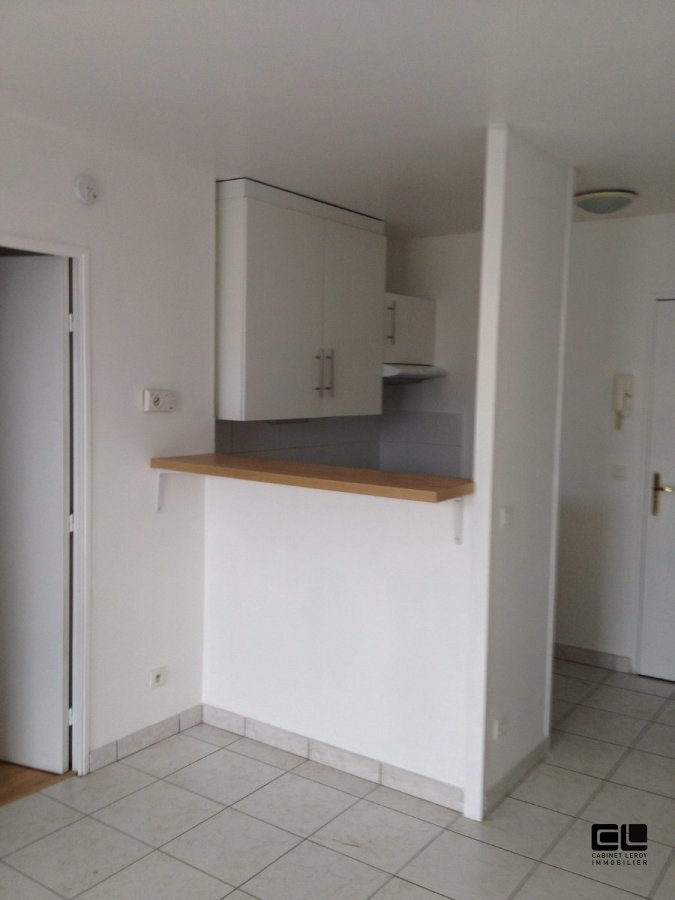 APPARTEMENT T1 A LOUER - LYON 7EME ARRONDISSEMENT - 34 m2 - 817�&euro; charges comprises par mois