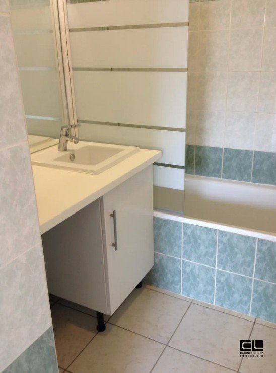 APPARTEMENT T1 A LOUER - LYON 7EME ARRONDISSEMENT - 34 m2 - 817�&euro; charges comprises par mois