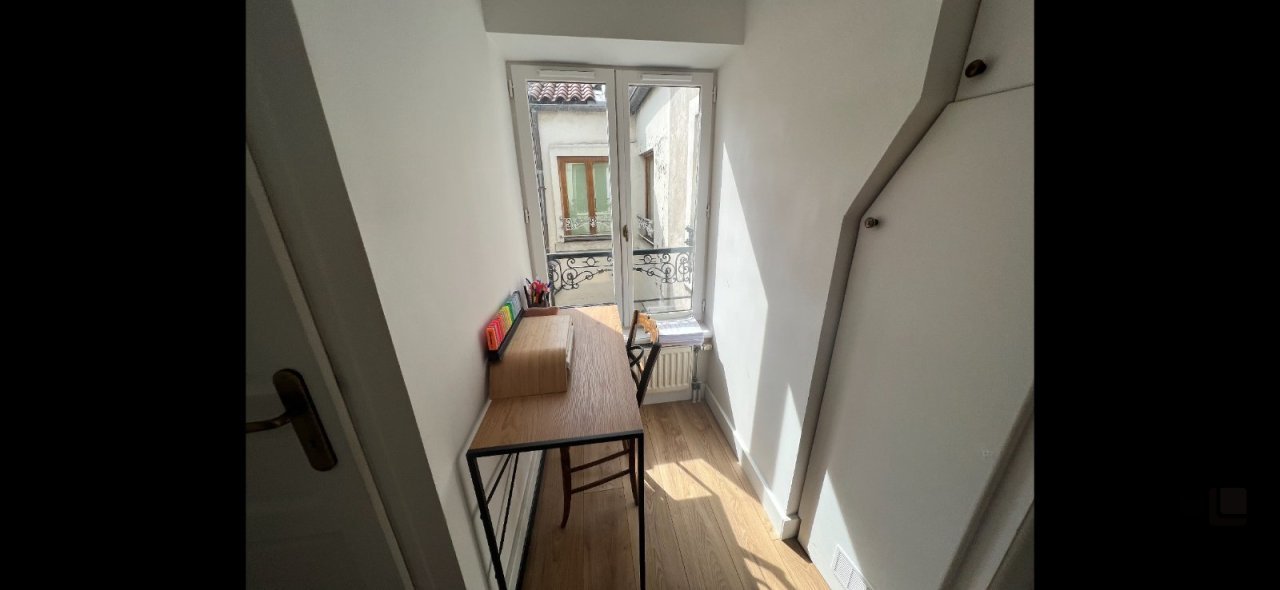 APPARTEMENT T1 A LOUER - LYON 9EME ARRONDISSEMENT - 31.95 m2 - 690 € charges comprises par mois