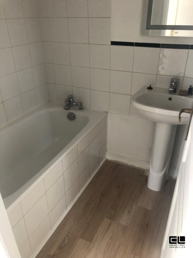 APPARTEMENT T1 A LOUER - LYON 9EME ARRONDISSEMENT - 31.95 m2 - 690 € charges comprises par mois