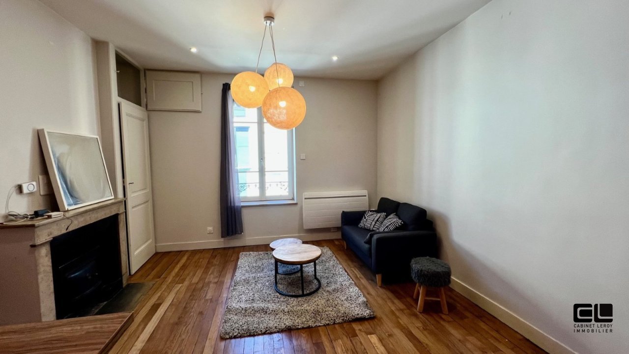 APPARTEMENT T2 A LOUER - LYON 9EME ARRONDISSEMENT Valmy - 38.64 m2 - 795 &euro; charges comprises par mois