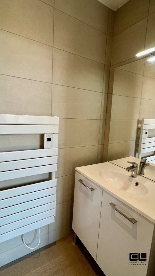 APPARTEMENT T2 A LOUER - LYON 9EME ARRONDISSEMENT Valmy - 38.64 m2 - 795 &euro; charges comprises par mois