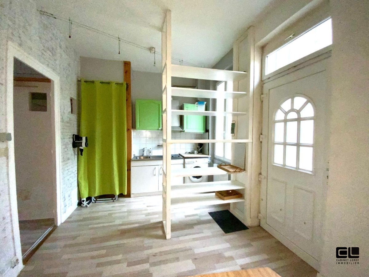 APPARTEMENT T1 A LOUER - VILLEURBANNE - 29.2 m2 - 640 &euro; charges comprises par mois