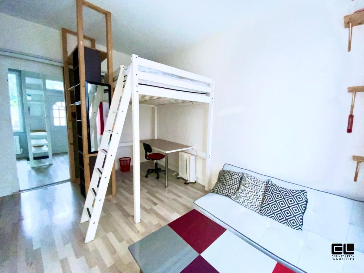 APPARTEMENT T1 A LOUER - VILLEURBANNE - 29.2 m2 - 640 &euro; charges comprises par mois