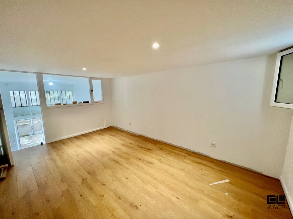 T1 bis A LOUER - VILLEURBANNE république - 41.14 m2 - 705 &euro; charges comprises par mois