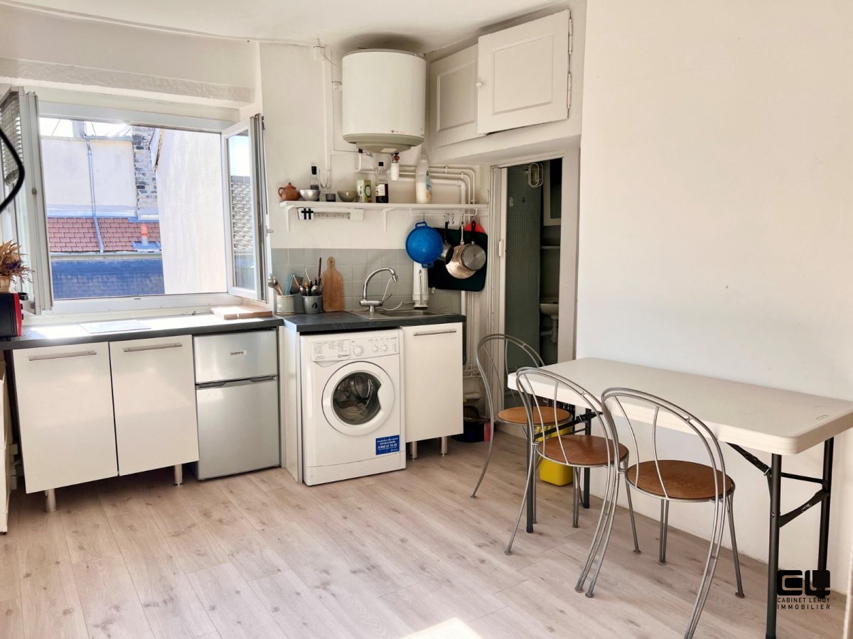 APPARTEMENT T1 A VENDRE - LYON 1ER ARRONDISSEMENT - 15.3 m2 - 68000€