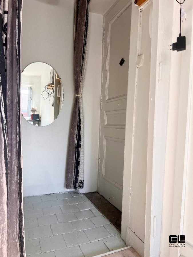 APPARTEMENT T1 A VENDRE - LYON 1ER ARRONDISSEMENT - 15.3 m2 - 68000€