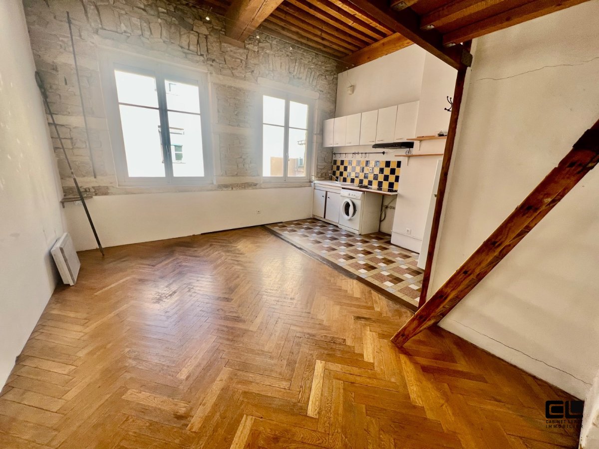 APPARTEMENT T1 A VENDRE - LYON 1ER ARRONDISSEMENT - 25.72 m2 - 130 000 &euro;