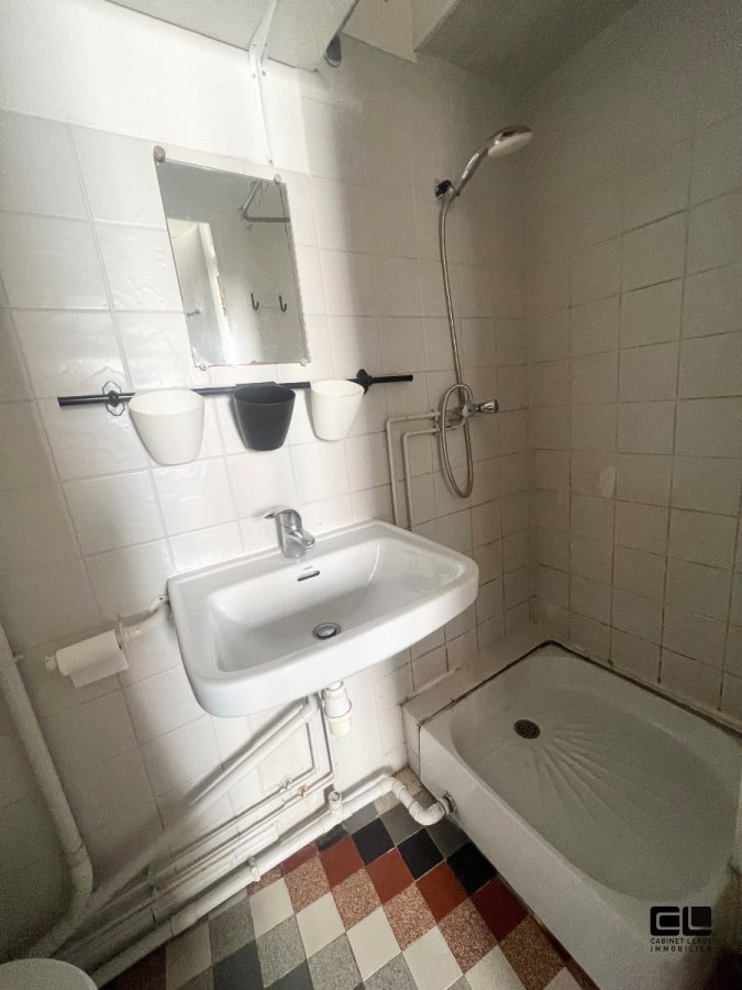 APPARTEMENT T1 A VENDRE - LYON 1ER ARRONDISSEMENT - 25.72 m2 - 130 000 &euro;