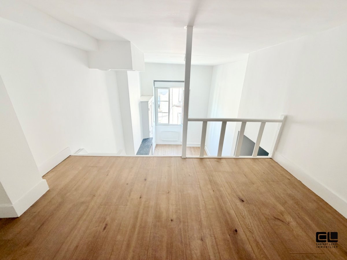 APPARTEMENT T1 A VENDRE - LYON 3EME ARRONDISSEMENT - 19.9 m2 - 149 000 &euro;