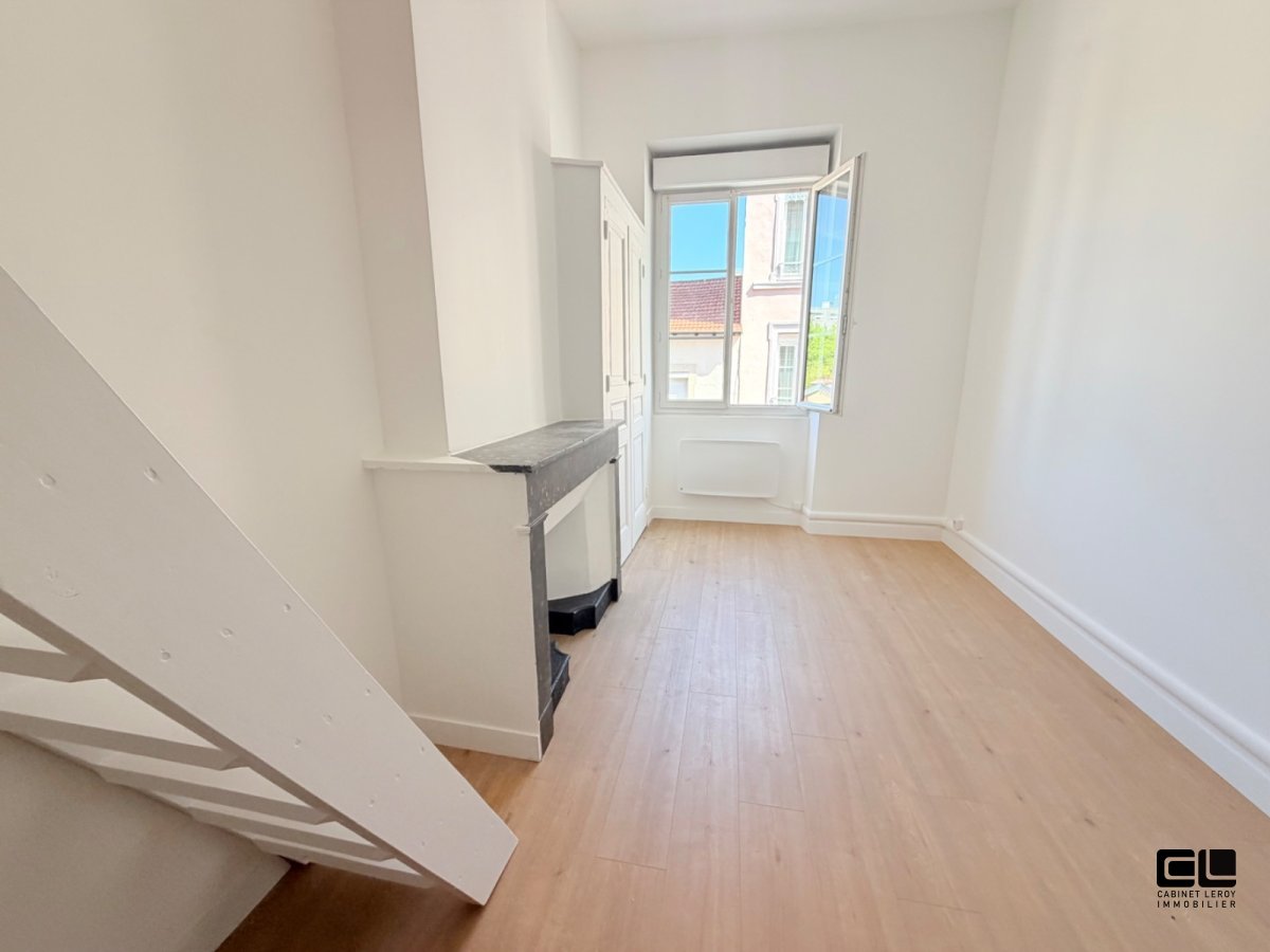 APPARTEMENT T1 A VENDRE - LYON 3EME ARRONDISSEMENT - 19.9 m2 - 149 000 &euro;