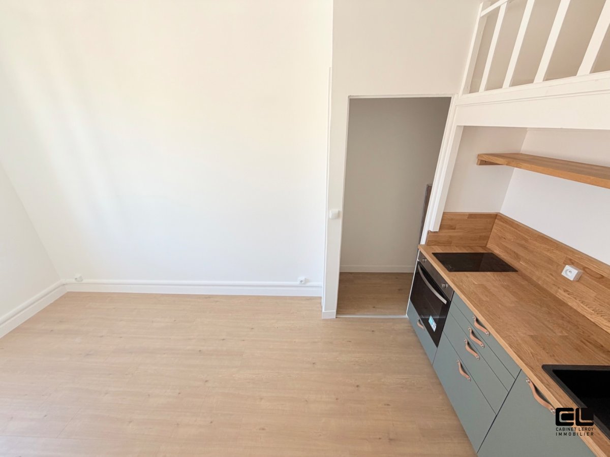 APPARTEMENT T1 A VENDRE - LYON 3EME ARRONDISSEMENT - 19.9 m2 - 149 000 &euro;