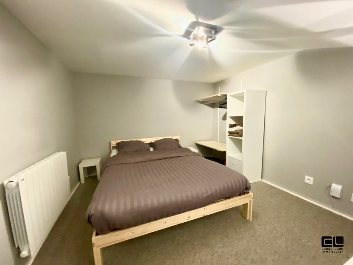 APPARTEMENT T1 A VENDRE - LYON 4EME ARRONDISSEMENT RUE DU MAIL - 22.95 m2 - 145000€