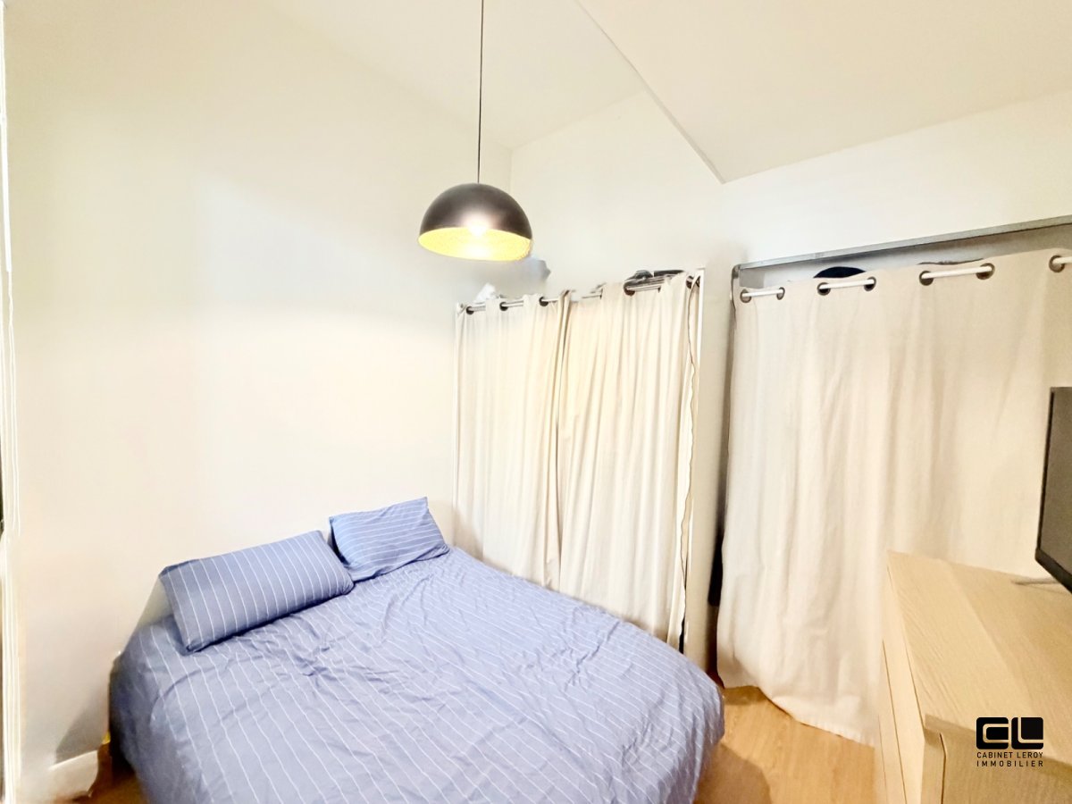 APPARTEMENT T2 A LOUER - LYON 2EME ARRONDISSEMENT - 41.13 m2 - 995 &euro; charges comprises par mois