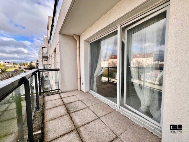 T2 A LOUER - LYON 3EME ARRONDISSEMENT Lacassagne - 52.77 m2 - 930 &euro; charges comprises par mois