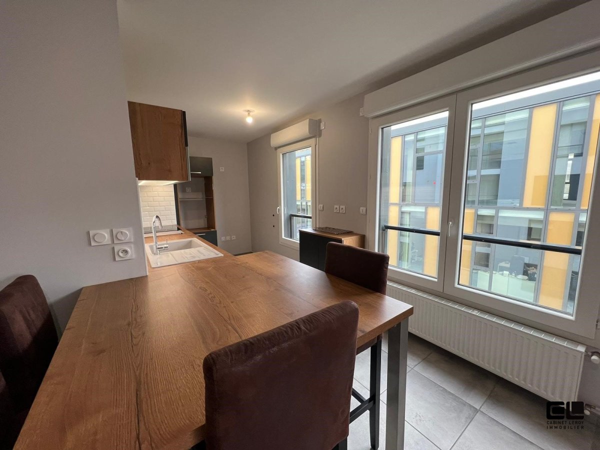 APPARTEMENT T2 A LOUER - LYON 9EME ARRONDISSEMENT - 45.1 m2 - 994�&euro; charges comprises par mois