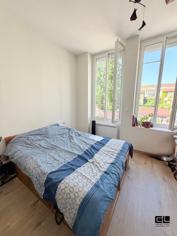 APPARTEMENT T2 A LOUER - VILLEURBANNE - 44.42 m2 - 795 &euro; charges comprises par mois