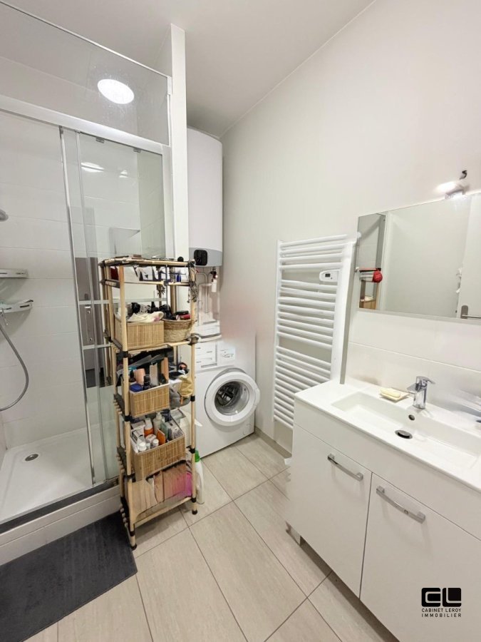 APPARTEMENT T2 A LOUER - VILLEURBANNE - 44.42 m2 - 795 &euro; charges comprises par mois