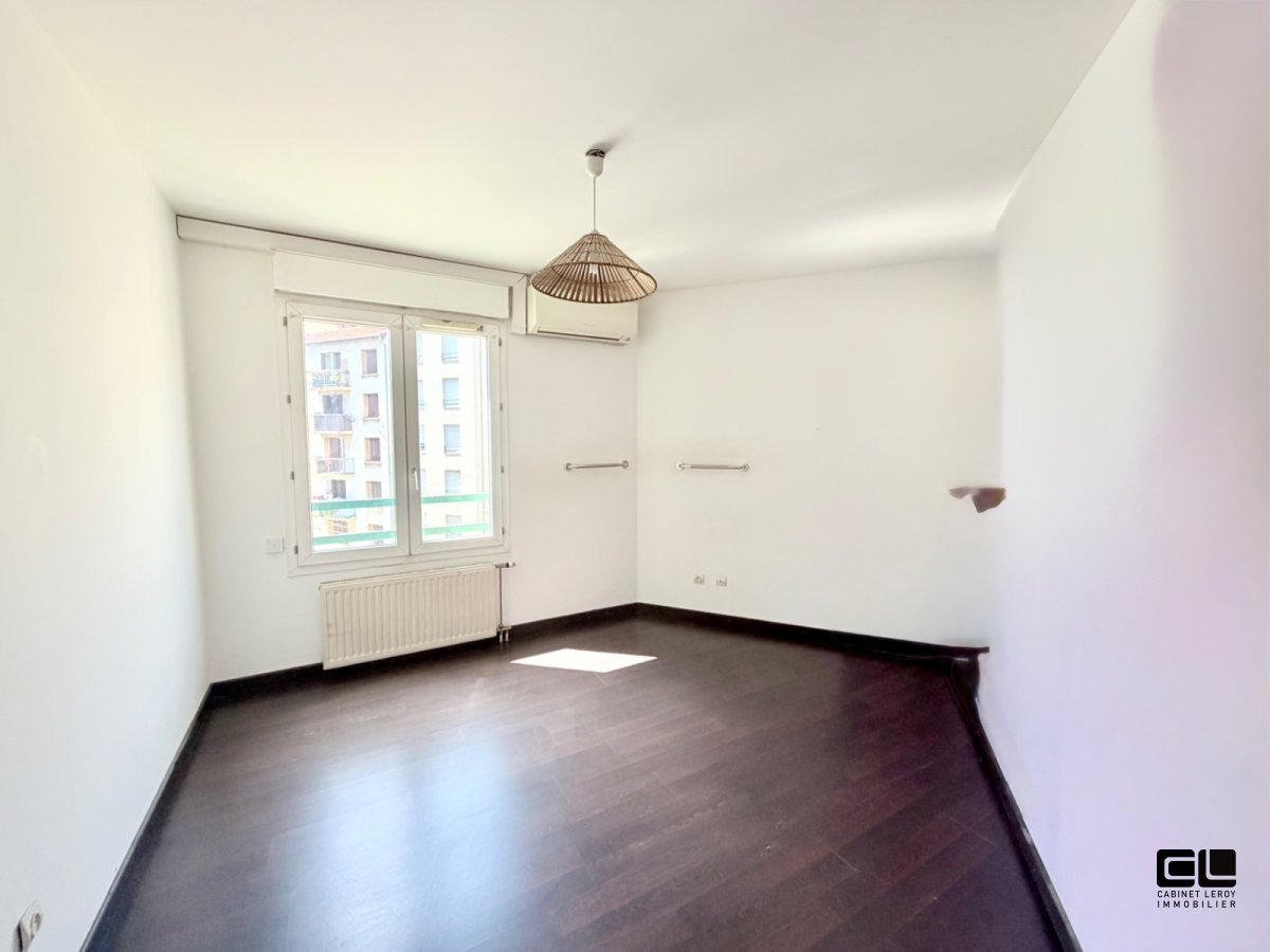 APPARTEMENT T2 A VENDRE - LYON 3EME ARRONDISSEMENT - 52.4 m2 - 224 500 &euro;
