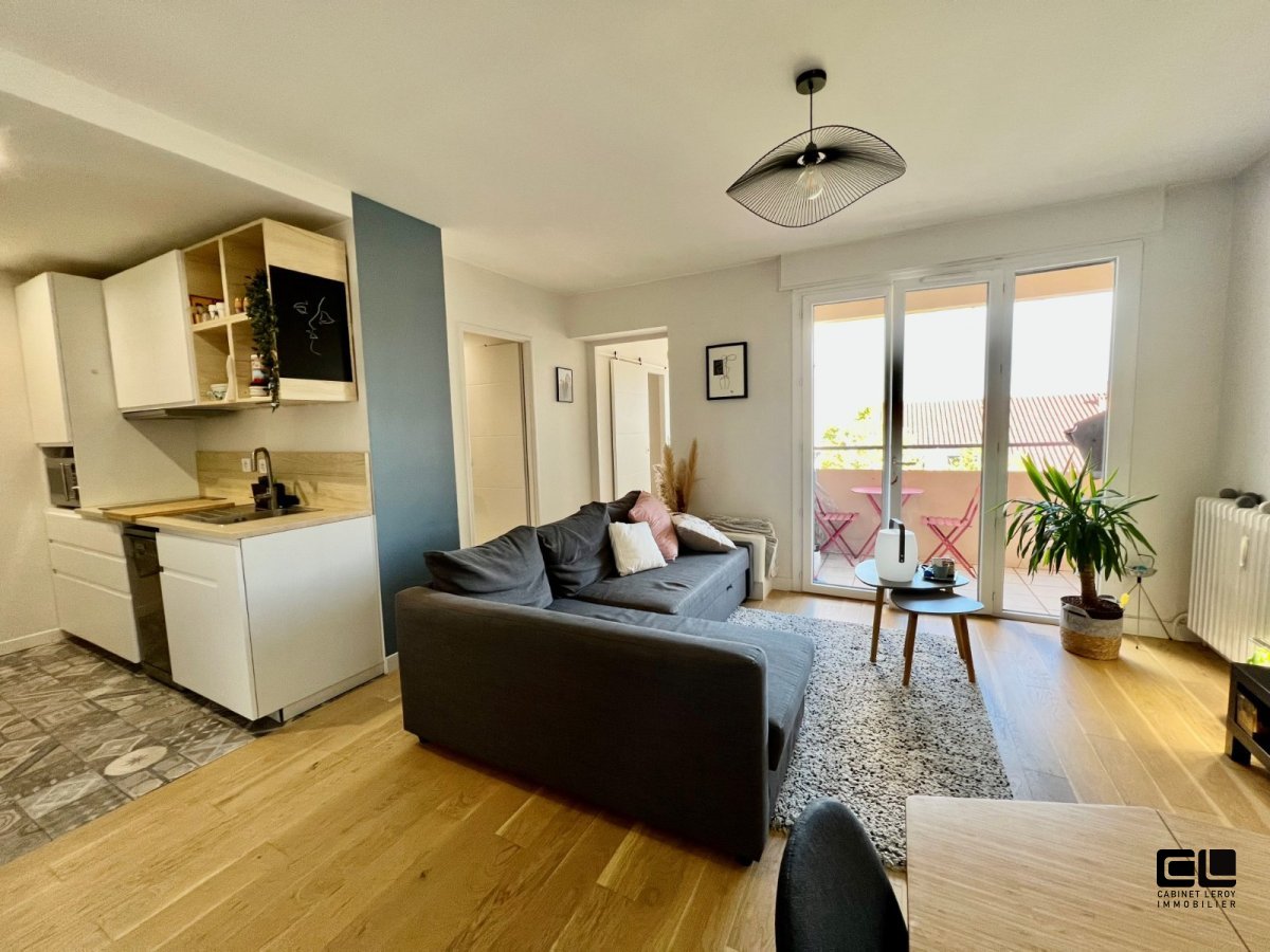 APPARTEMENT T2 A VENDRE - LYON 3EME ARRONDISSEMENT - 50.87 m2 - 250000€
