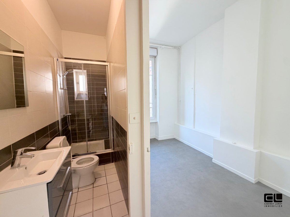 APPARTEMENT T2 A VENDRE - LYON 4EME ARRONDISSEMENT Mairie - 34.7 m2 - 184 000 &euro;