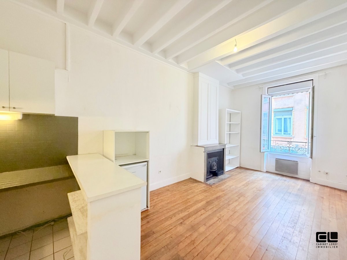 APPARTEMENT T2 A VENDRE - LYON 4EME ARRONDISSEMENT Mairie - 34.7 m2 - 184 000 &euro;