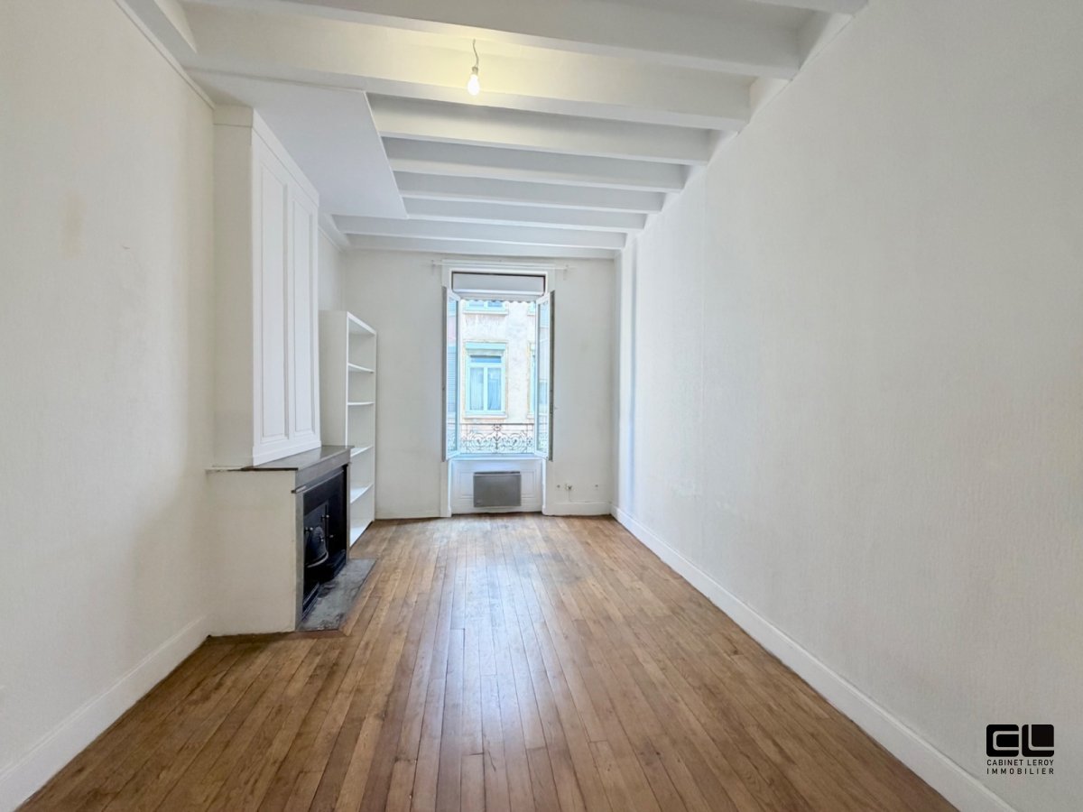 APPARTEMENT T2 A VENDRE - LYON 4EME ARRONDISSEMENT Mairie - 34.7 m2 - 184 000 &euro;