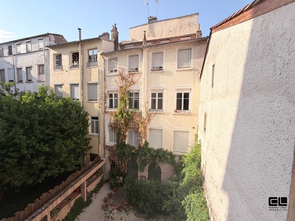 APPARTEMENT T2 A VENDRE - LYON 4EME ARRONDISSEMENT Mairie - 34.7 m2 - 184 000 &euro;