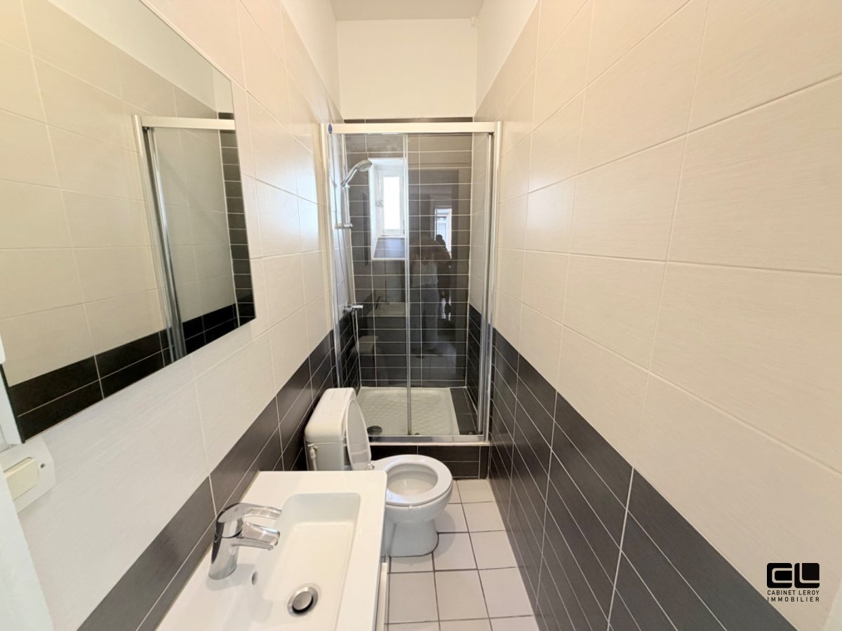 APPARTEMENT T2 A VENDRE - LYON 4EME ARRONDISSEMENT Mairie - 34.7 m2 - 184 000 &euro;