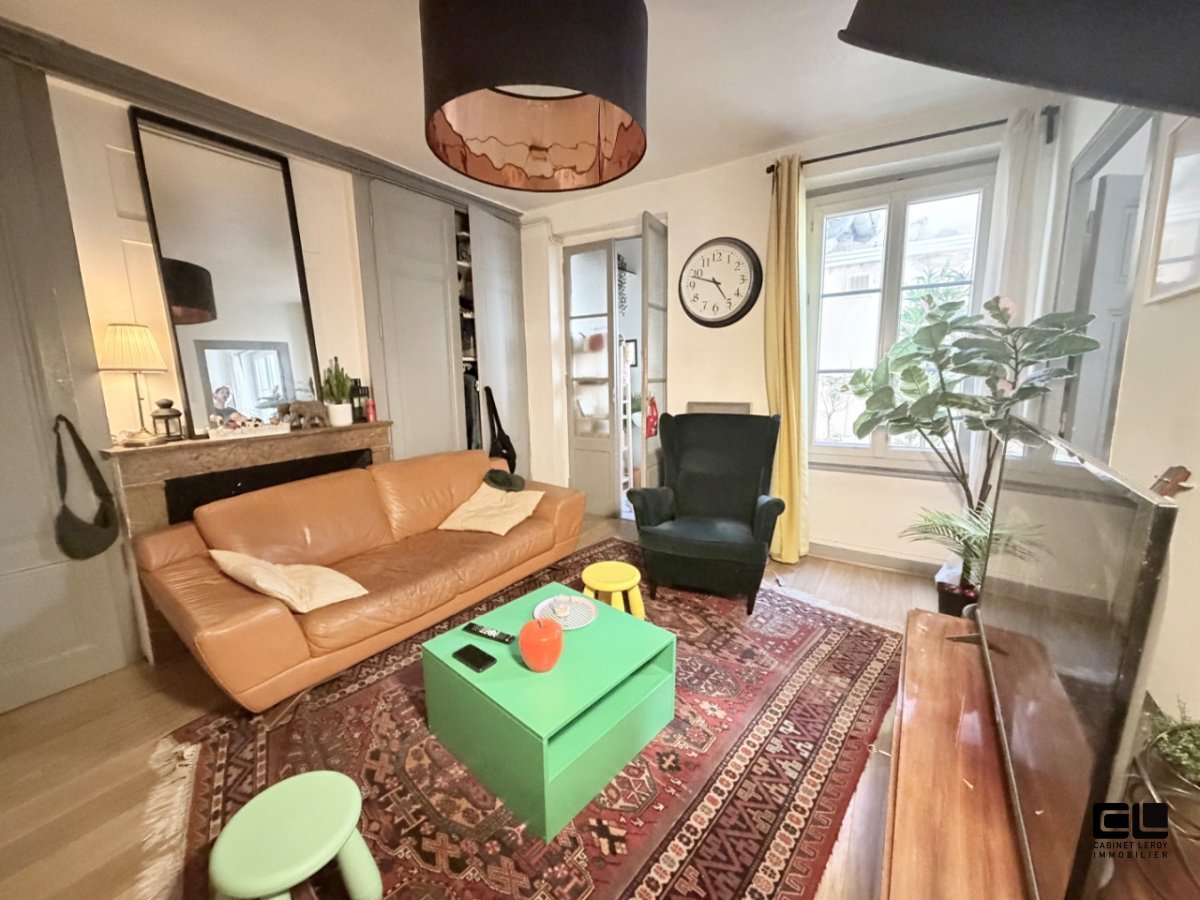 APPARTEMENT T2 A VENDRE - LYON 6EME ARRONDISSEMENT - 40.76 m2 - 195 000 &euro;