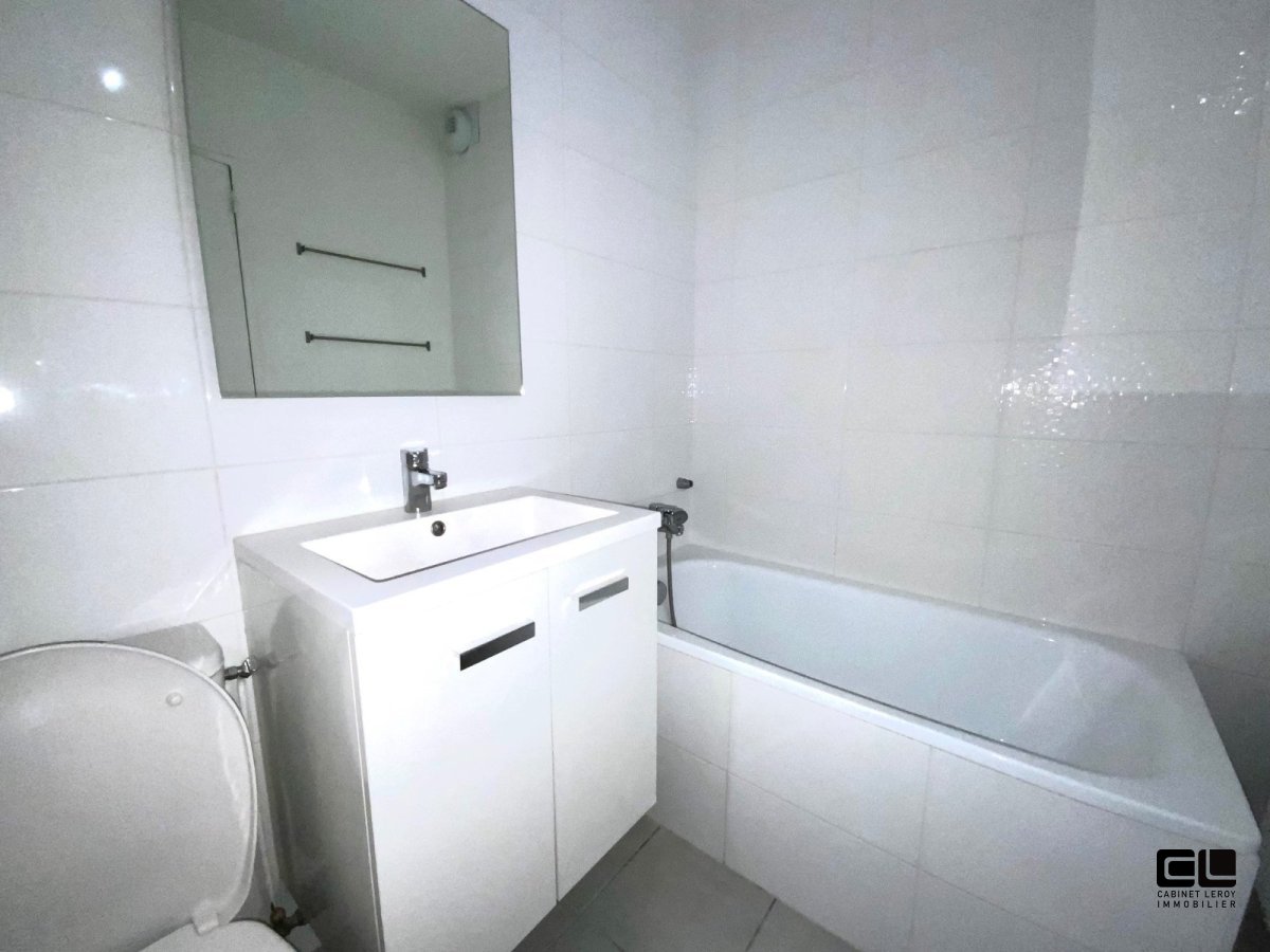 APPARTEMENT T2 A VENDRE - LYON 9EME ARRONDISSEMENT - 31.24 m2 - 144�000�&euro;