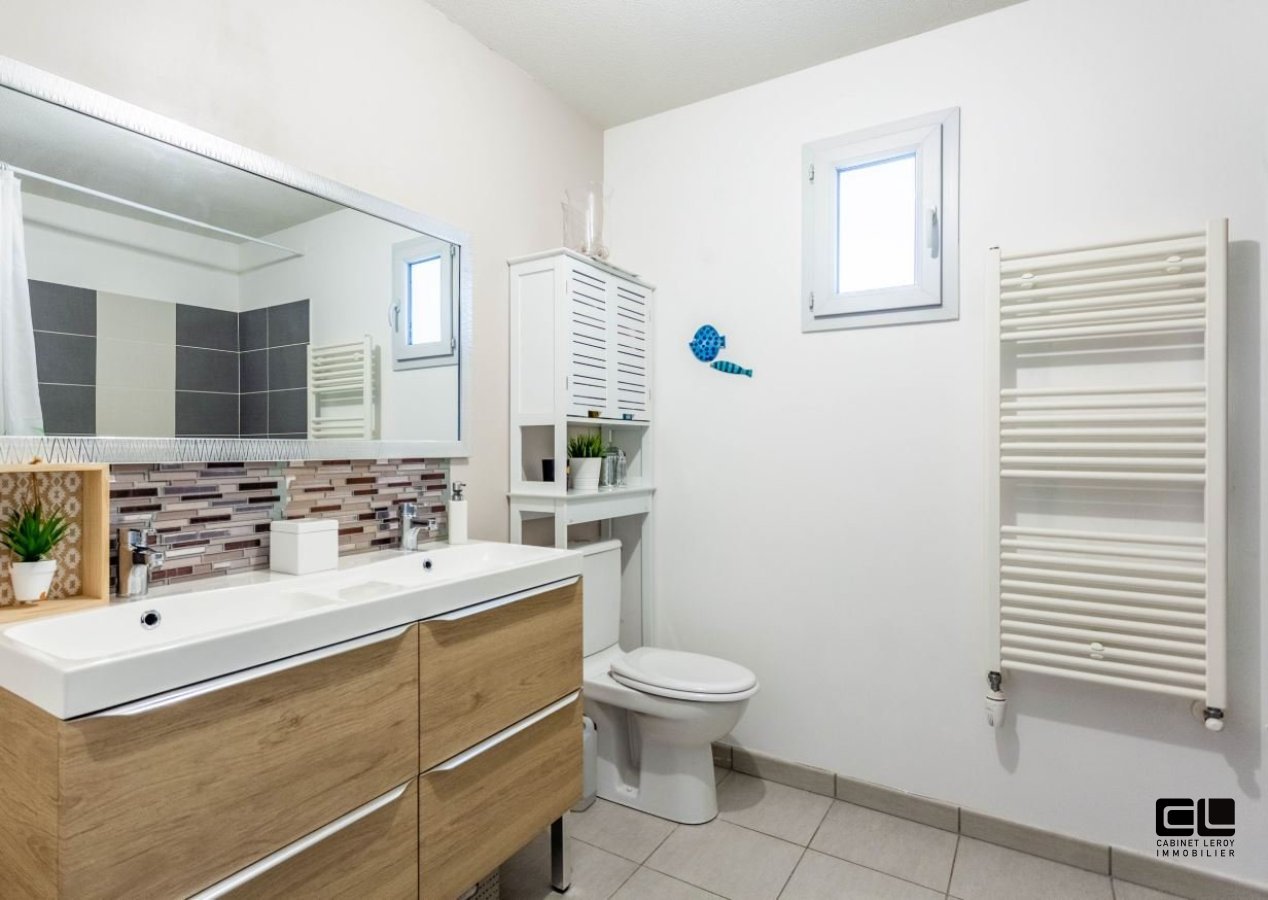 APPARTEMENT T2 A VENDRE - RILLIEUX LA PAPE - 51 m2 - 212 000 &euro;