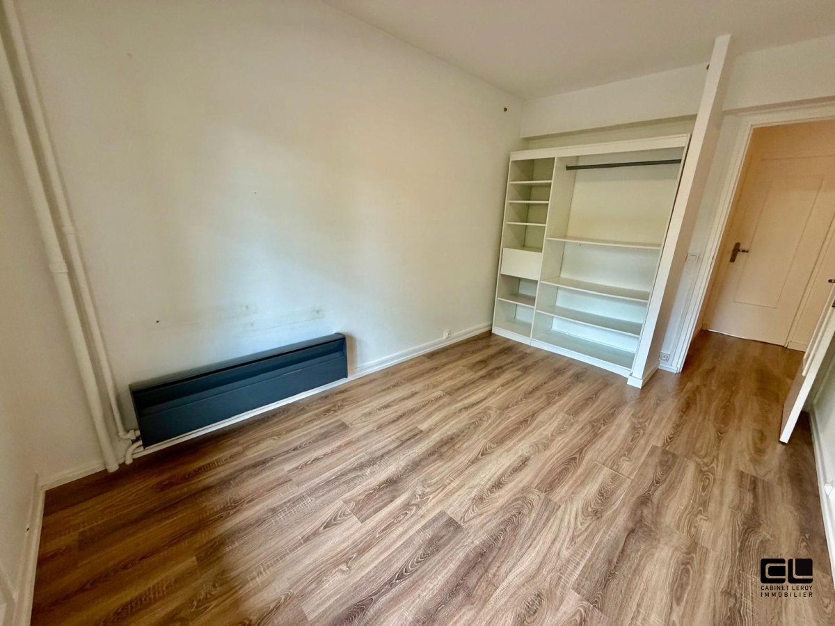 APPARTEMENT T3 A LOUER - FONTAINES SUR SAONE - 67.42 m2 - 1 190 &euro; charges comprises par mois