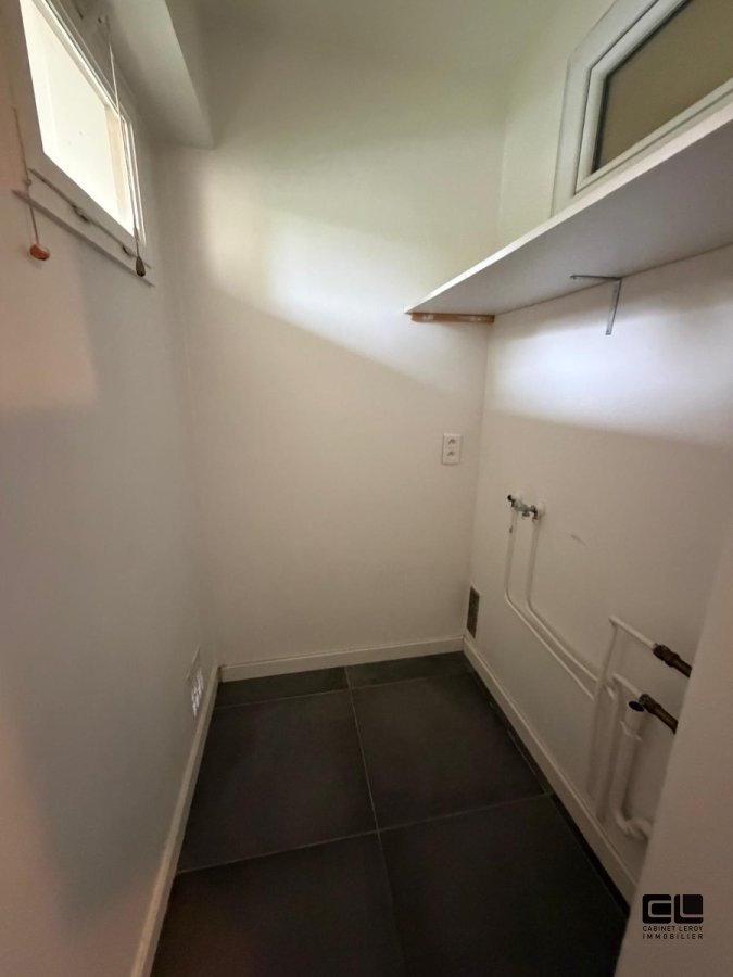 APPARTEMENT T3 A LOUER - FONTAINES SUR SAONE - 67.42 m2 - 1 190 &euro; charges comprises par mois