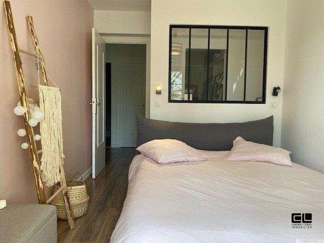 APPARTEMENT T3 A LOUER - FONTAINES SUR SAONE - 67.42 m2 - 1 190 &euro; charges comprises par mois