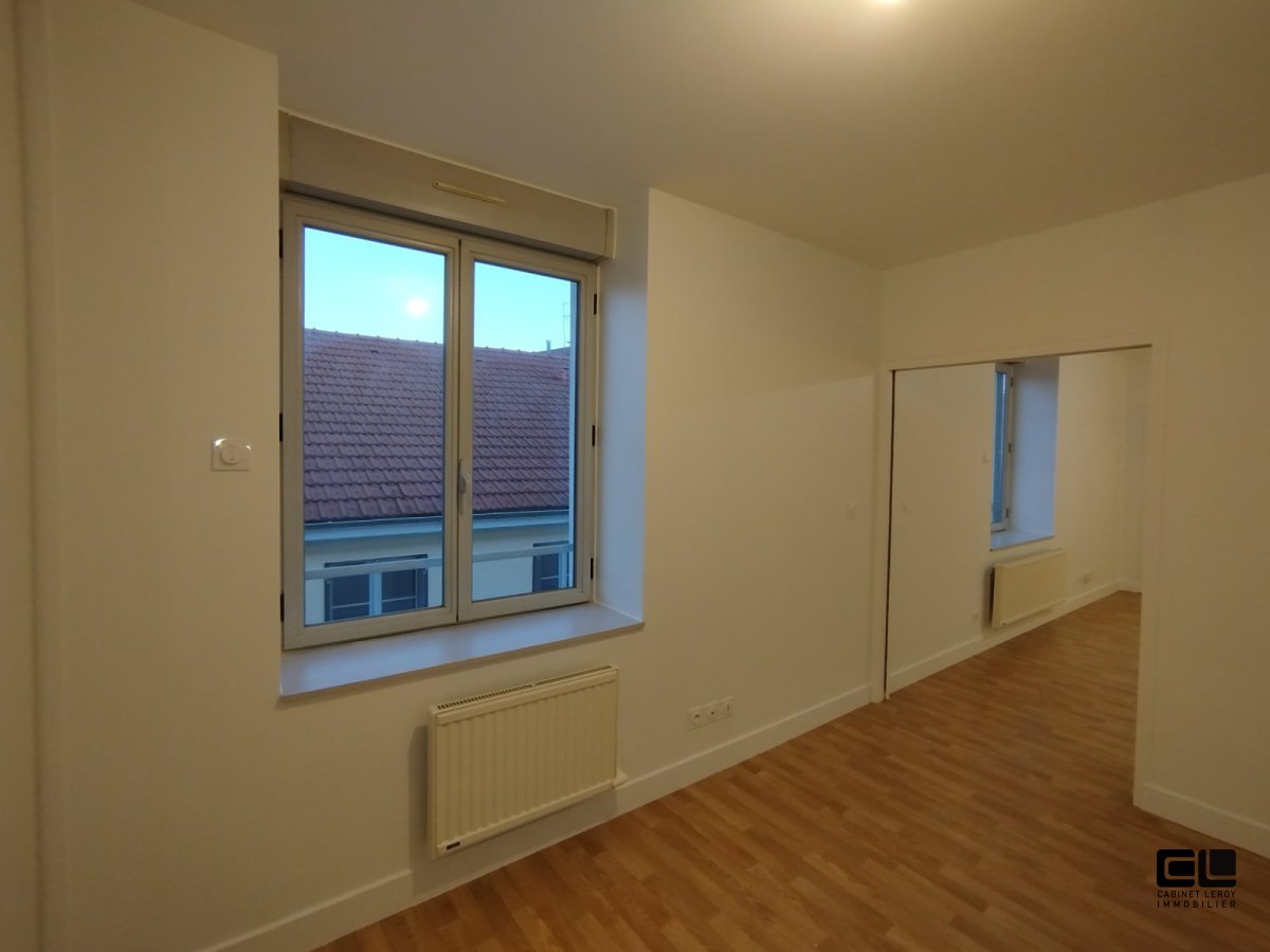APPARTEMENT T3 A LOUER - LYON 3EME ARRONDISSEMENT - 49.2 m2 - 735�&euro; charges comprises par mois