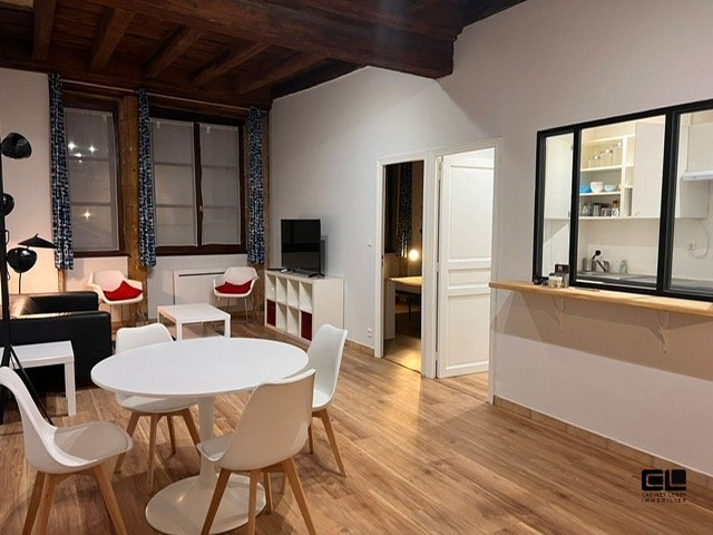 APPARTEMENT T3 A LOUER - LYON 5EME ARRONDISSEMENT - 68.75 m2 - 1 280 &euro; charges comprises par mois