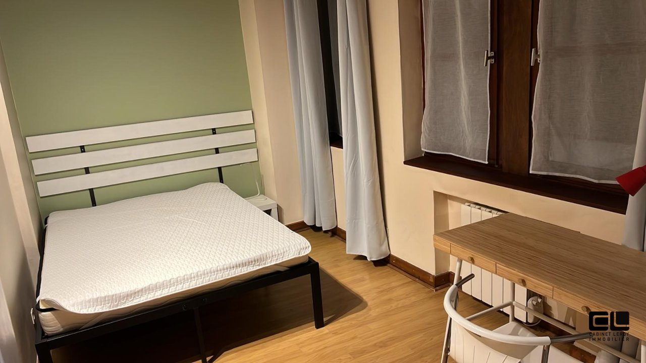 APPARTEMENT T3 A LOUER - LYON 5EME ARRONDISSEMENT - 68.75 m2 - 1 280 &euro; charges comprises par mois