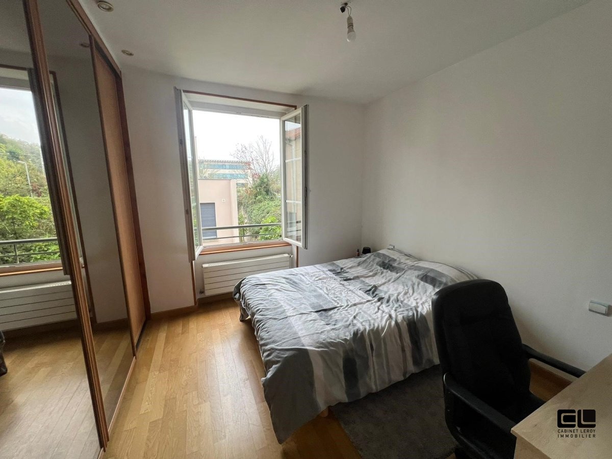 T3 A LOUER - LYON 9EME ARRONDISSEMENT quai de Saone - 63.13 m2 - 867 &euro; charges comprises par mois