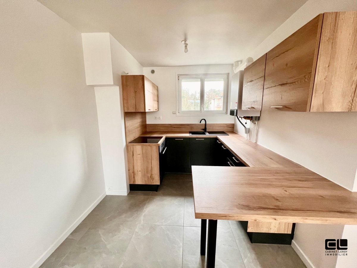 APPARTEMENT T3 A LOUER - LYON 9EME ARRONDISSEMENT - 50.36 m2 - 805�&euro; charges comprises par mois