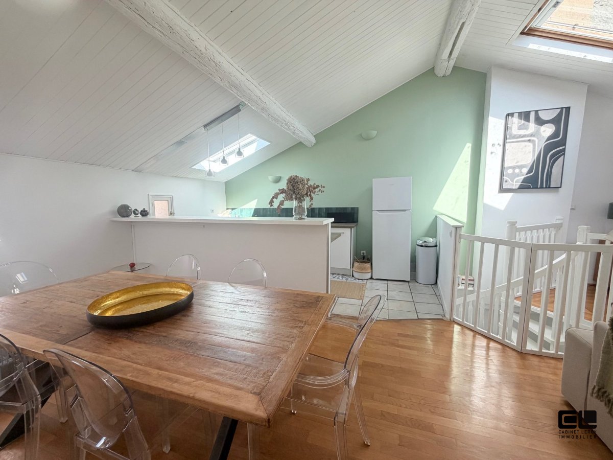 APPARTEMENT T3 A LOUER - LYON 9EME ARRONDISSEMENT - 84.15 m2 - 1 470 &euro; charges comprises par mois