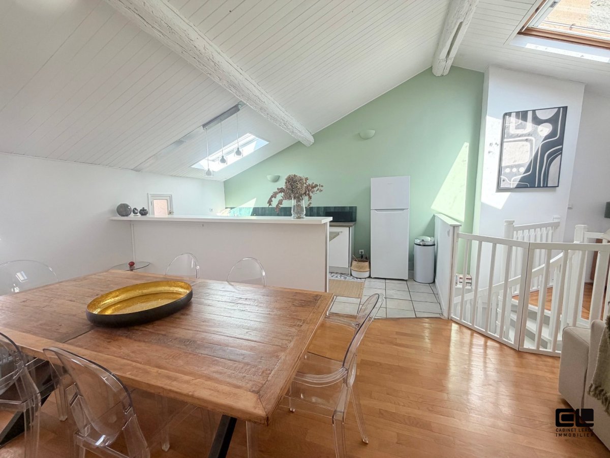 APPARTEMENT T3 A LOUER - LYON 9EME ARRONDISSEMENT - 84.15 m2 - 1 470 &euro; charges comprises par mois